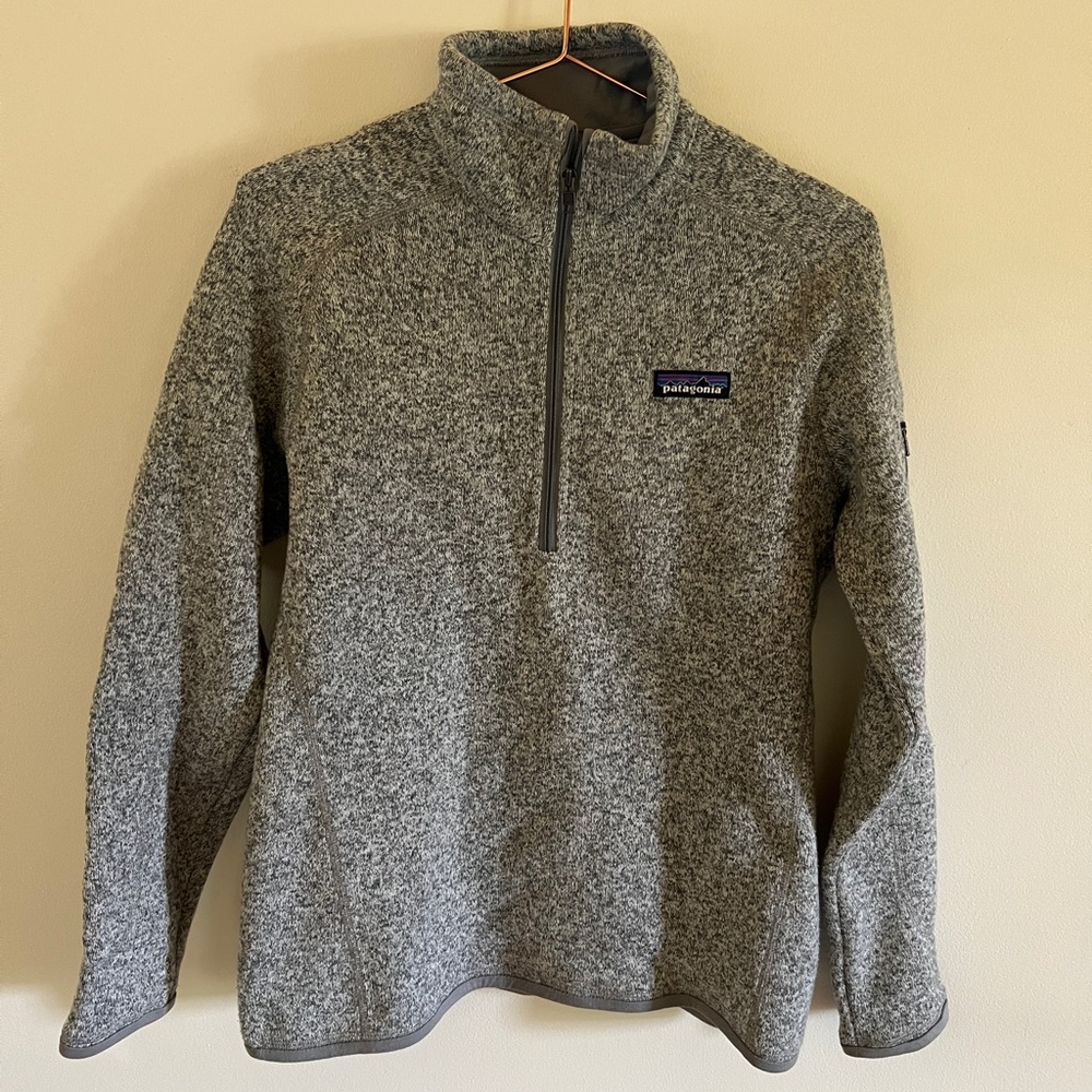 SOLD Patagonia Men's Zip-Up Sweater in Heather Gray